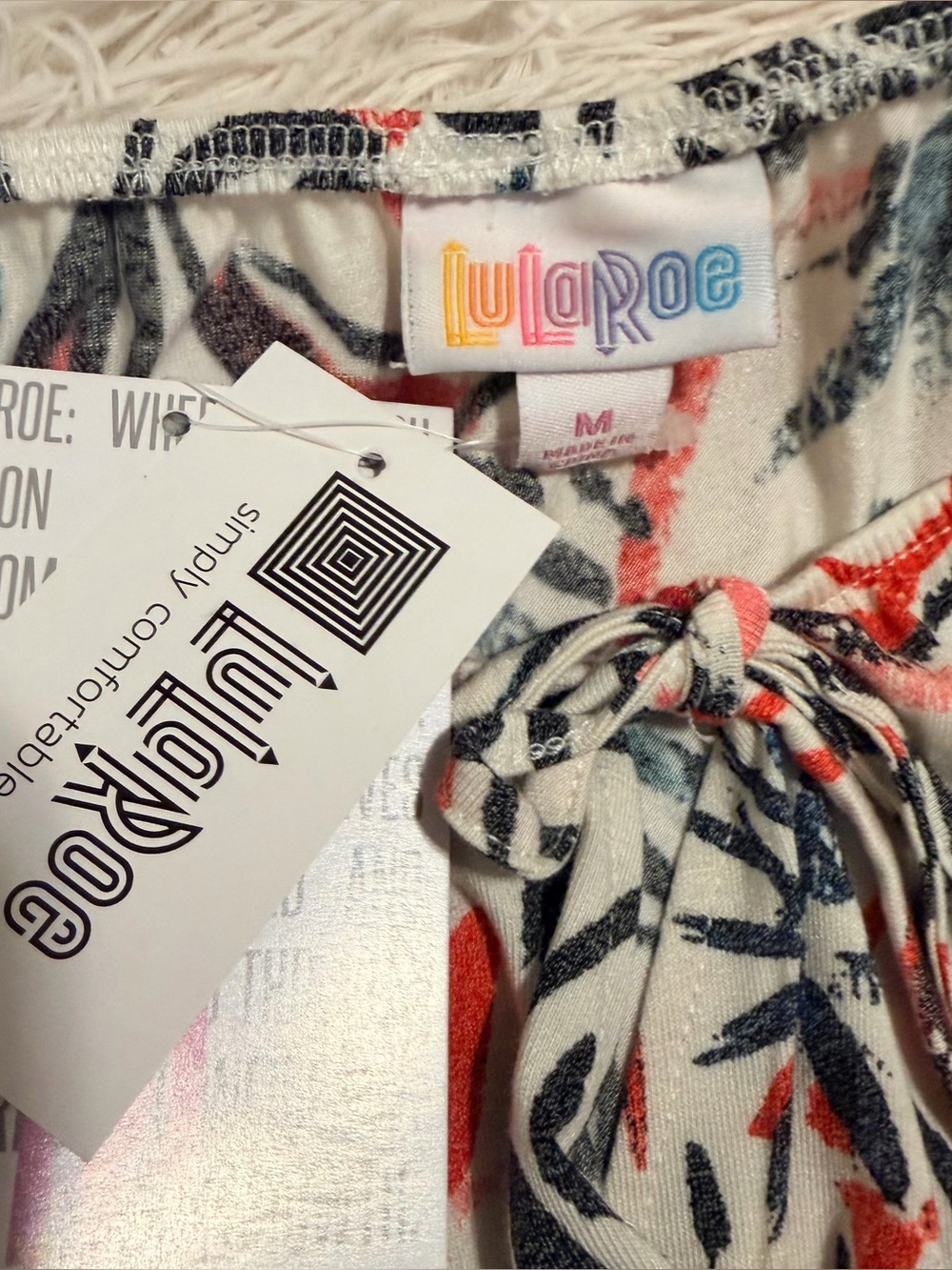 LuLaRoe Jody Long Sleeve Peasant Dress - Size M - NWT - Picture 5 of 11